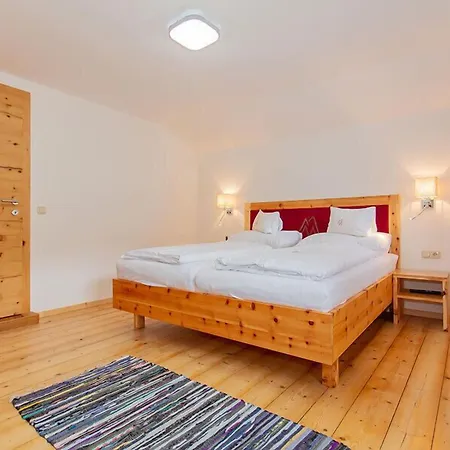 シャレー Glemmtal - Haus Dorfblick フィーホーフェン