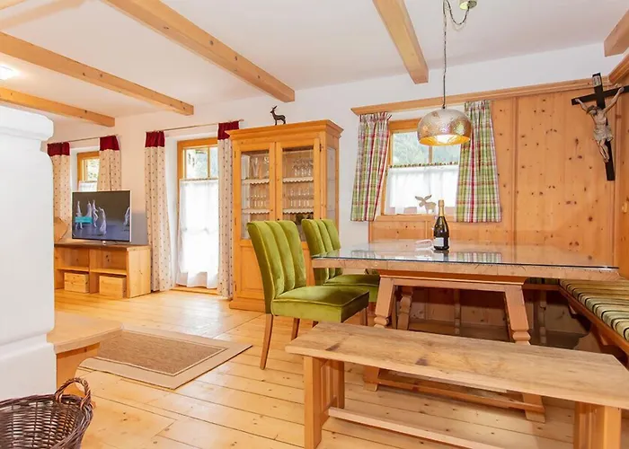 Glemmtal - Haus Dorfblick Domek alpejski Viehhofen